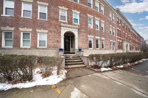 apt-6-6 Parkway Rd, Brookline, MA, 02445-5461 | Card Image