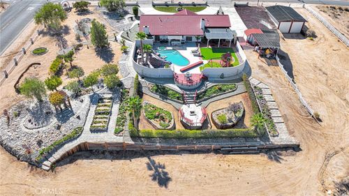 18476 Talisman St, Hesperia, CA, 92345-5253 | Card Image