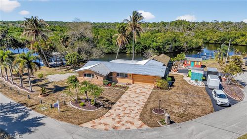 1324 Thompson St, NORTH FORT MYERS, FL, 33903-3608 | Card Image