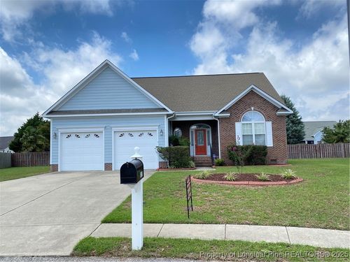 5806 Kessinger Ct, Hope Mills, NC, 28348-9387 | Card Image