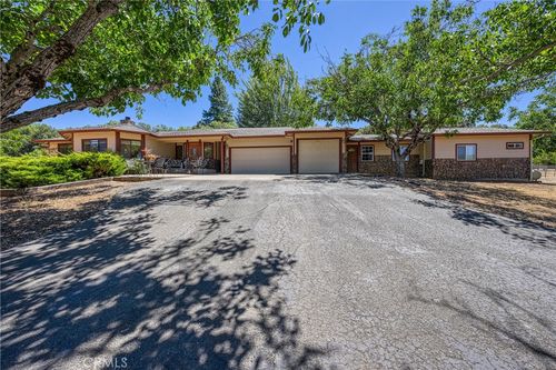 8700 Red Hills Rd, Kelseyville, CA, 95451-7846 | Card Image