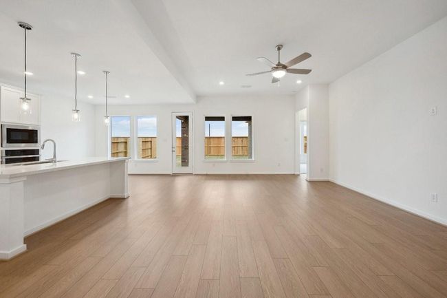 21918 Wycombe Terrace ~ Ready Now | Image 9