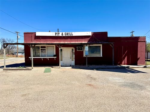 1308 N Avenue E, Haskell, TX, 79521-3422 | Card Image