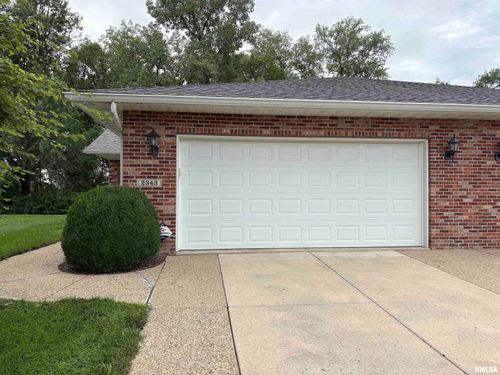26-2343 Lakeshore Dr, Pekin, IL, 61554-1552 | Card Image