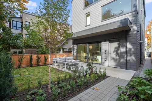 1-3657 W 11th Avenue, Vancouver, BC, V6R2K4 | Card Image