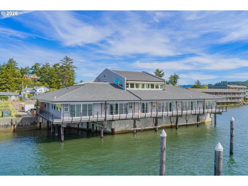 d-1150 Bay St, Florence, OR, 97439 | Card Image