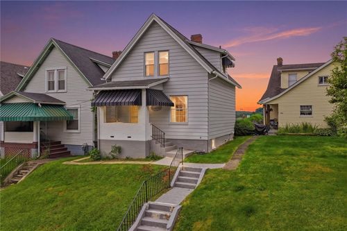 724 Saint Clair Avenue, Jeannette, PA, 15644 | Card Image