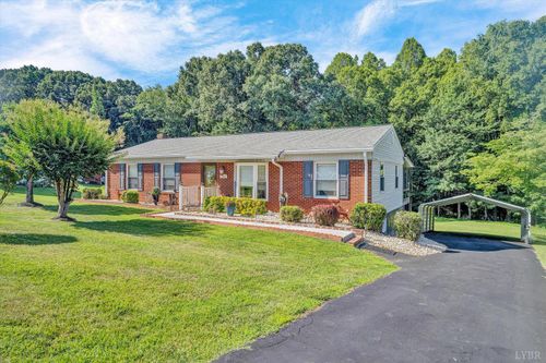 1304 Gilmore Circle, Lynchburg, VA, 24501 | Card Image