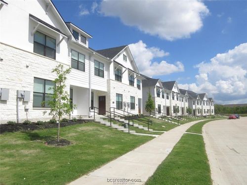 2103 Jax Dr, College Station, TX, 77845-2139 | Card Image