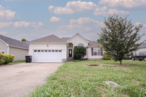 3708 S Jot Dr, Clarksville, TN, 37040-5774 | Card Image