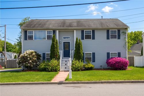234 3rd Ave, Cranston, RI, 02910-3921 | Card Image