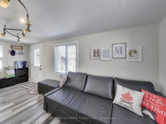 774 Jacksonville Rd, House other with 3 bedrooms, 2 bathrooms and 12 parking in Willow Beach ON | Image 12