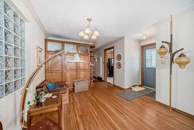 1415/1417 Rosehill Drive Nw, Home with 6 bedrooms, 4 bathrooms and 4 parking in Calgary AB | Image 29