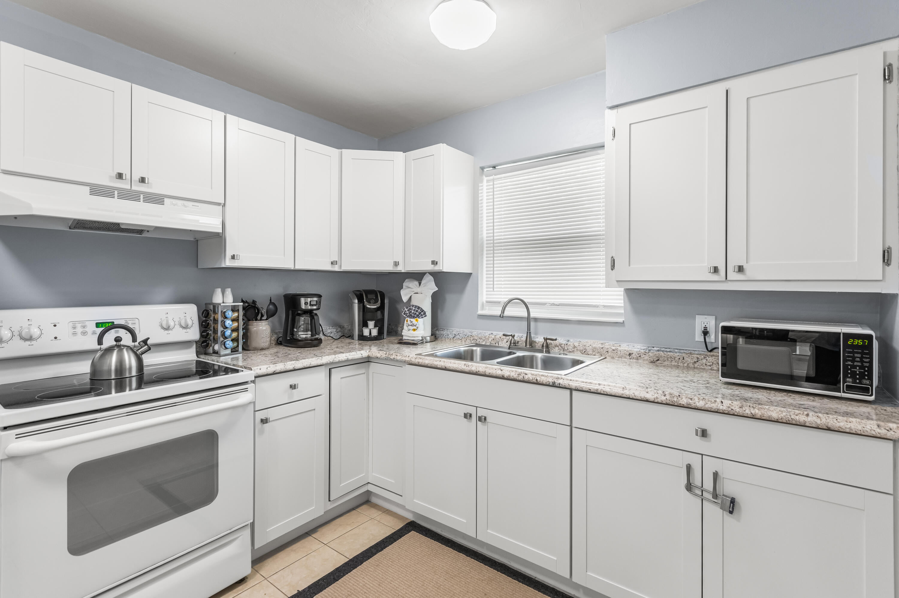 Residential Lease in Naples 3