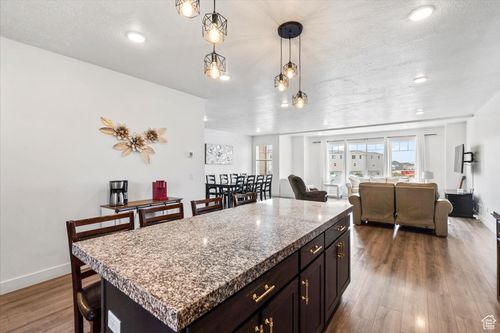 5286 N Folkstone Dr, Eagle Mountain, UT, 84005-5399 | Card Image