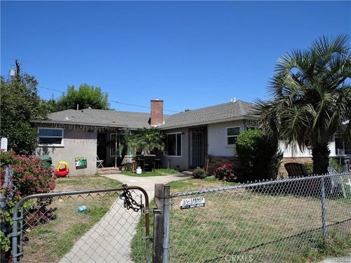 2202 N Bristol St, Santa Ana, CA, 92706-2454 | Card Image