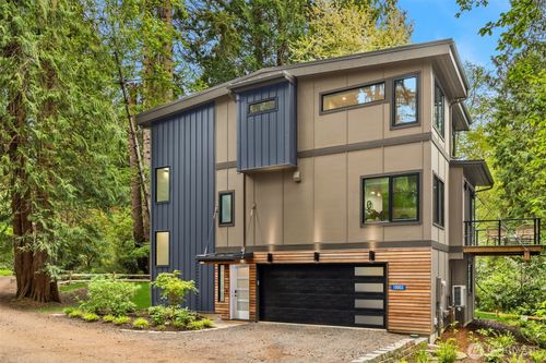 10003 Manitou Beach Dr Ne, Bainbridge Island, WA, 98110-3364 | Card Image