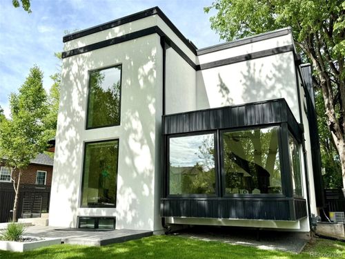 451 Hudson St, Denver, CO, 80220-5239 | Card Image