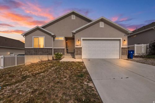 3297 S Newhouse Dr, Magna, UT, 84044-1782 | Card Image