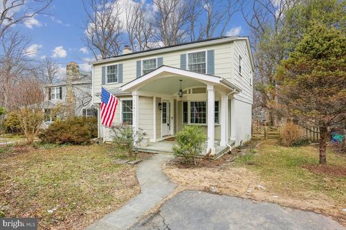 11011 Montrose Ave, GARRETT PARK, MD, 20896-1524 | Card Image