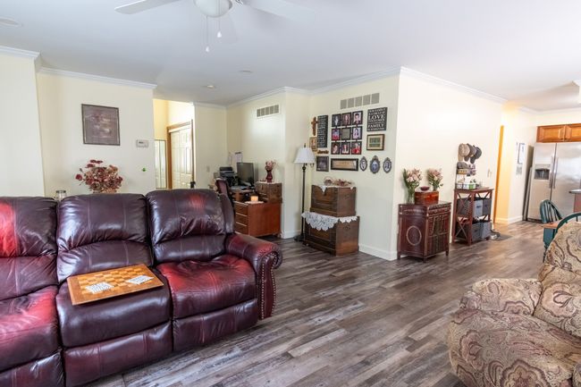 2179 Rochelle Park Dr, Condo with 2 bedrooms, 3 bathrooms and null parking in Rochester Hills MI | Image 5