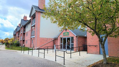 51-136 Conway Dr, London, ON, N6E3N1 | Card Image