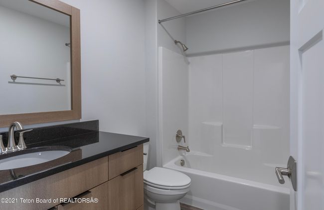 1625 Grinnell Way, Townhouse with 3 bedrooms, 3 bathrooms and null parking in Driggs ID | Image 12