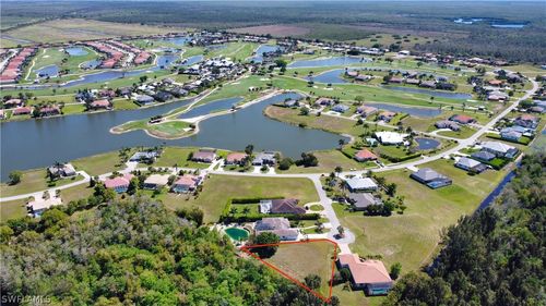 18163 Baywood Dr, NAPLES, FL, 34114-8948 | Card Image