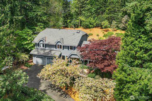 21422 Se 37th St, Sammamish, WA, 98075-9281 | Card Image