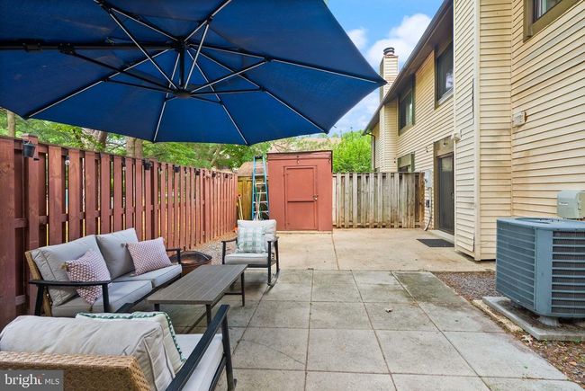 10627 Summer Oak Ct, Townhouse with 4 bedrooms, 3 bathrooms and null parking in BURKE VA | Image 54