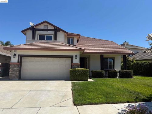 1318 Yosemite Cir, Oakley, CA, 94561-5206 | Card Image