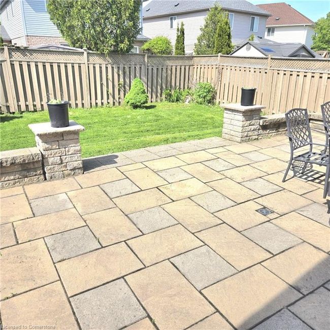 830 Brandenburg Blvd, House other with 4 bedrooms, 4 bathrooms and 4 parking in Waterloo ON | Image 4