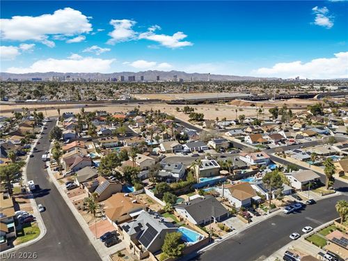 4341 Seville St, Las Vegas, NV, 89121-6527 | Card Image