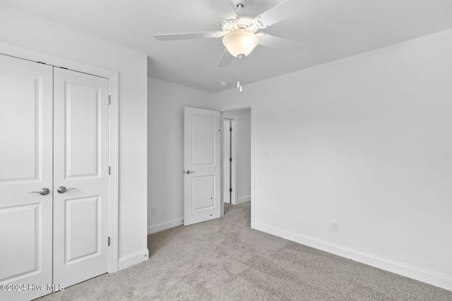 187 Bourbon Cir, House other with 3 bedrooms, 3 bathrooms and 1 parking in Raeford NC | Image 21