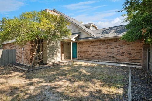 1020 W Hills Ter, Saginaw, TX, 76179-3418 | Card Image