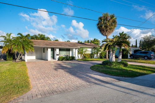 2200 Ne 15th Ter, Wilton Manors, FL, 33305-2315 | Card Image