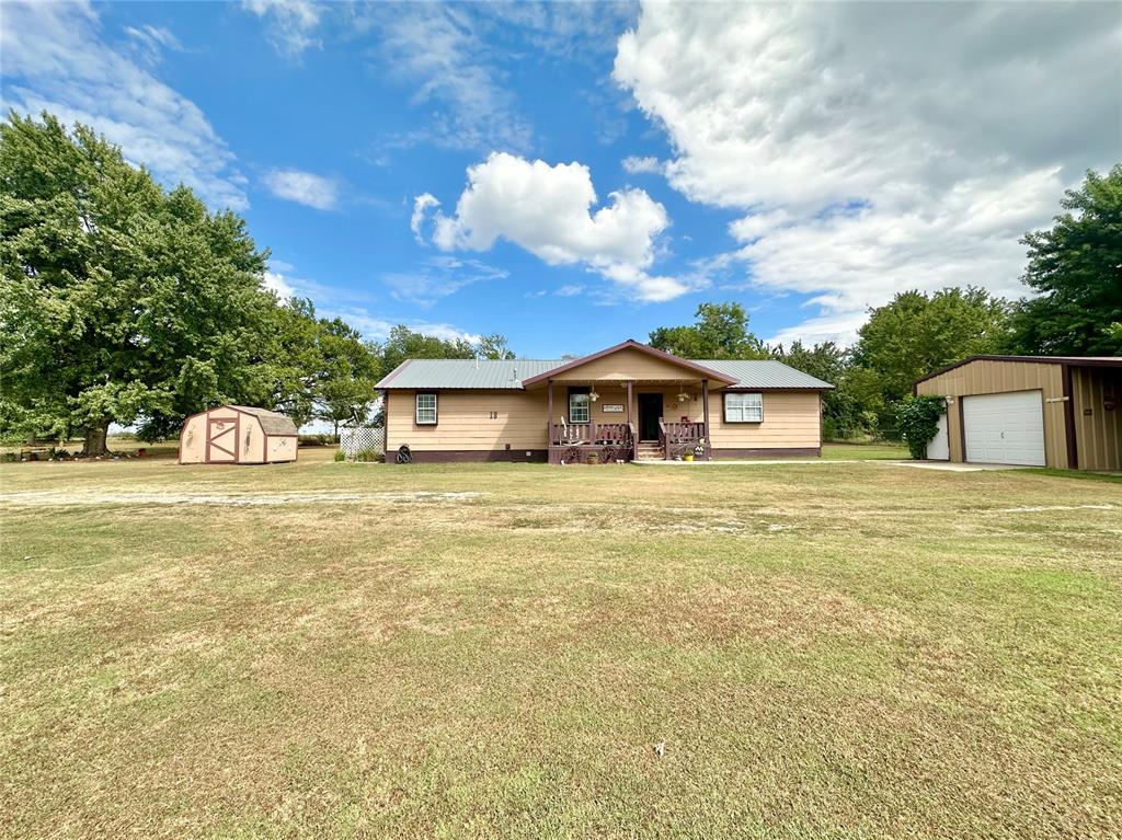 Hurford Ave, Shawnee, OK 74801