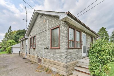 28 Bellman Ave, House other with 2 bedrooms, 1 bathrooms and 5 parking in Etobicoke ON | Image 3