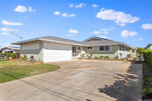 4560 Ukali St, Honolulu, HI, 96818-1804 | Card Image