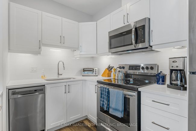 10 - 405 Merritt St, Condo with 2 bedrooms, 2 bathrooms and 1 parking in Saint Catharines ON | Image 7