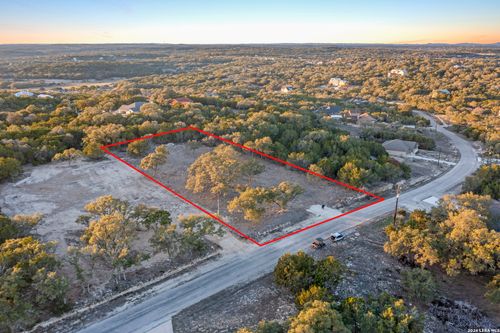 276 Kellog, Fischer, TX, 78623-2138 | Card Image
