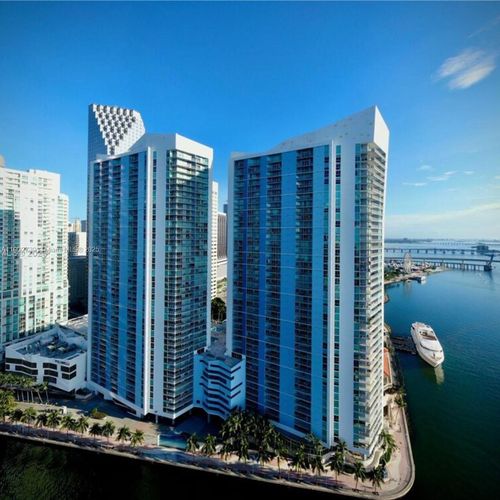 apt-2200-335 S Biscayne Blvd, Miami, FL, 33131-2331 | Card Image