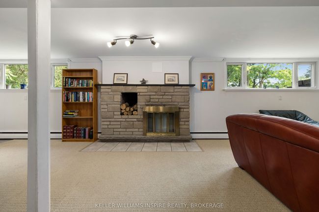 3 Helena Pl, House other with 4 bedrooms, 2 bathrooms and 6 parking in Kingston ON | Image 22