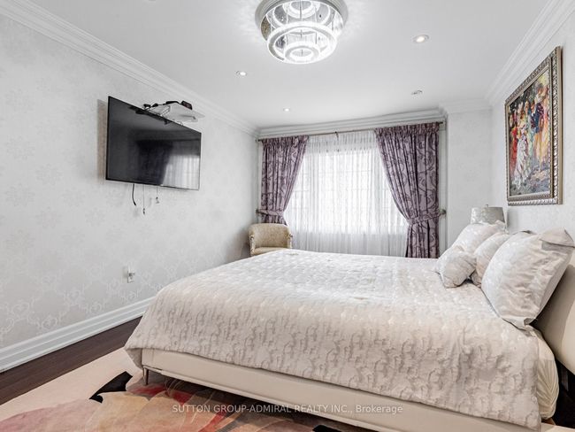 106 Disera Dr, Condo with 3 bedrooms, 3 bathrooms and 2 parking in Vaughan ON | Image 28