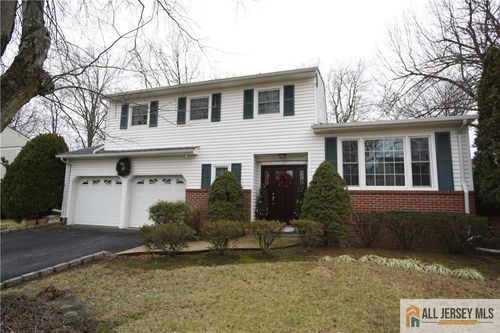 48 Lynnwood Rd, Edison, NJ, 08820-2706 | Card Image