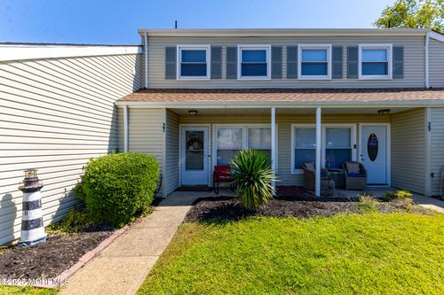 27 Gibraltar Ct, Barnegat, NJ, 08005-2518 | Card Image