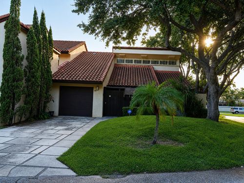 18-6850 Nw 2nd Ave, Boca Raton, FL, 33487-2322 | Card Image