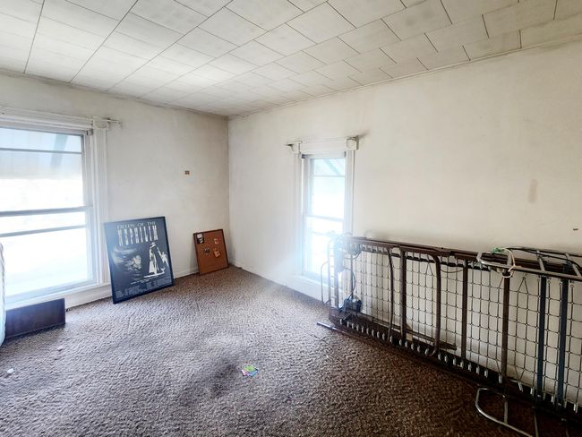25 W South St, House other with 3 bedrooms, 2 bathrooms and null parking in Hartford MI | Image 11