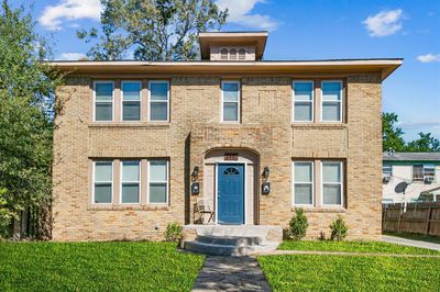 2421 Cleburne Street, Home with 2 bedrooms, 1 bathrooms and null parking in Houston TX | Image 1