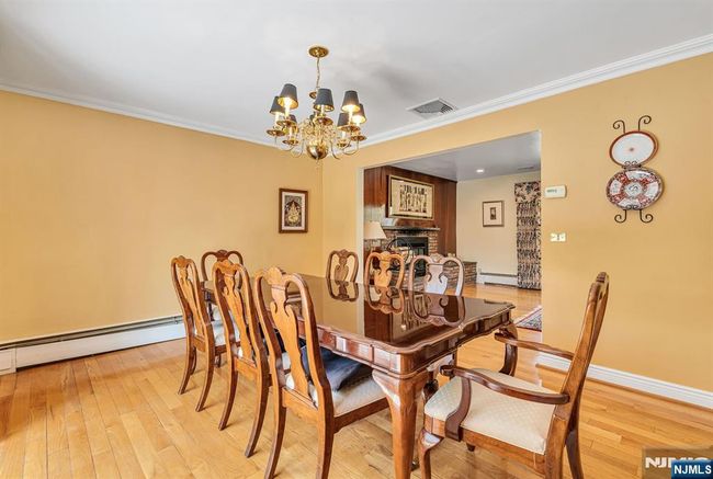 16 Barnfield Ct, House other with 5 bedrooms, 4 bathrooms and null parking in Upper Saddle River NJ | Image 7